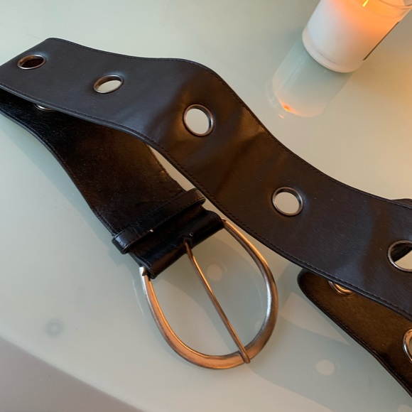 Vintage Leather Black Belt - Picture 3 of 5